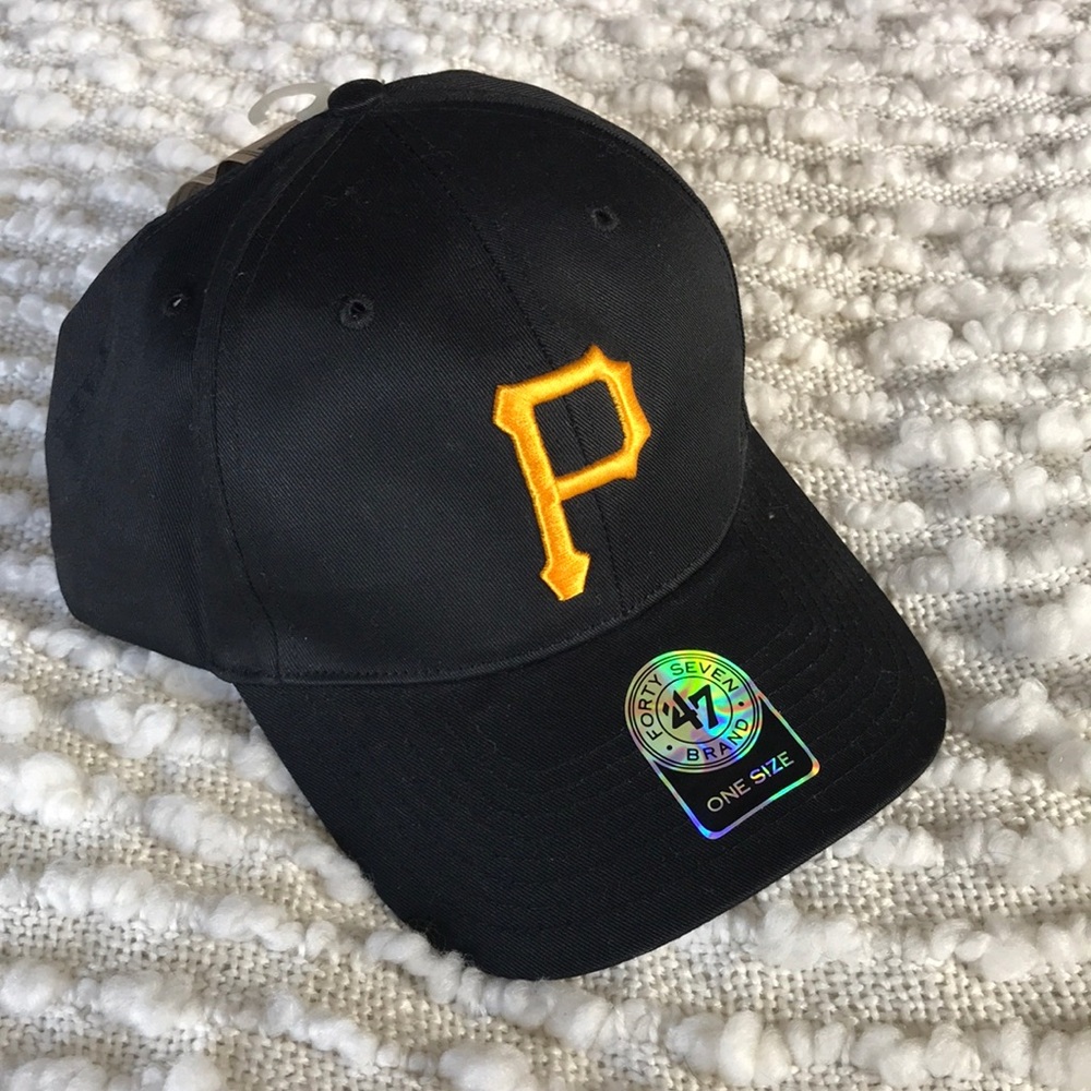 Black Pittsburgh Pirates hat